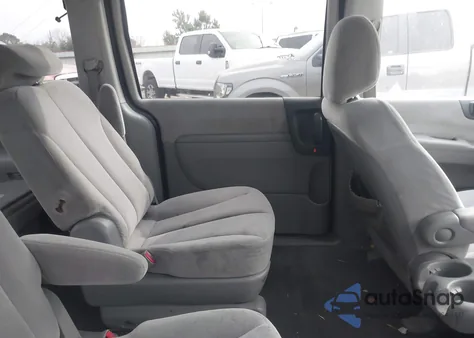 2008 Kia Sedona Lx z USA, uszkodzony, nr VIN KNDMB233386217662